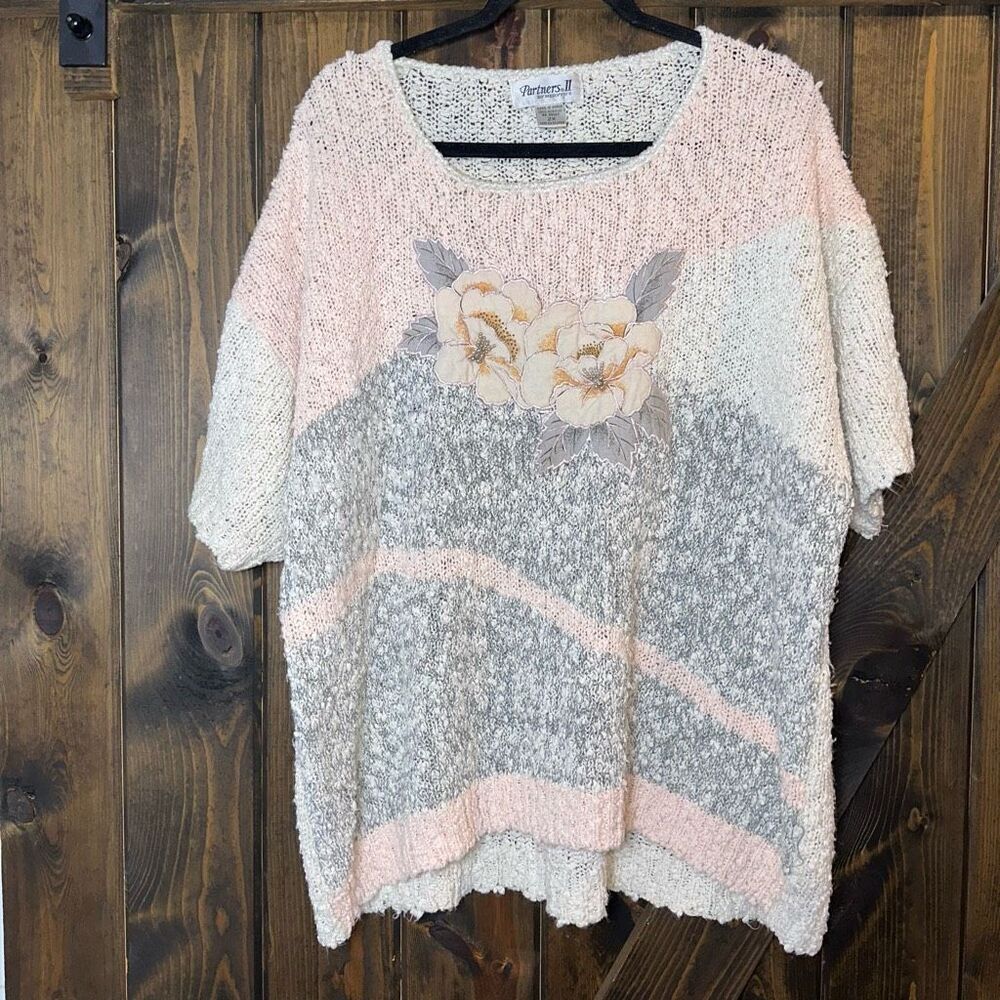 VTG Partners by Mervyn's Floral Knit Cottagcore Boucle Sweater